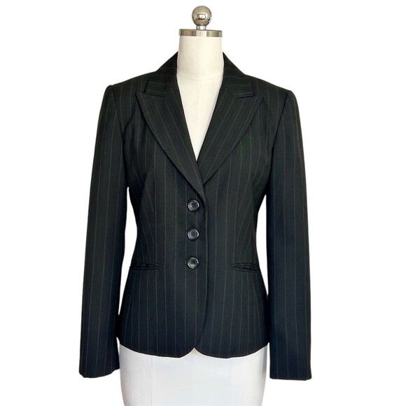 Ann Taylor Blazer Jacket Womens Size 4 Black Pinstripe 4-Button Lined - Picture 8 of 8